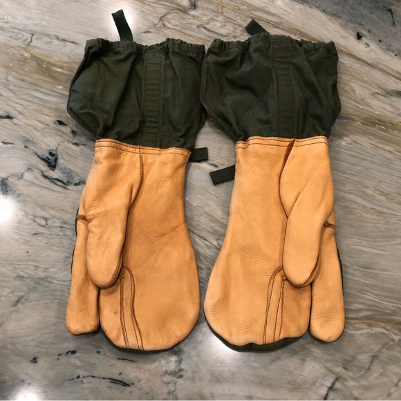 Mitten Shells, cold weather hunting , trigger finger - Picture 4 of 5